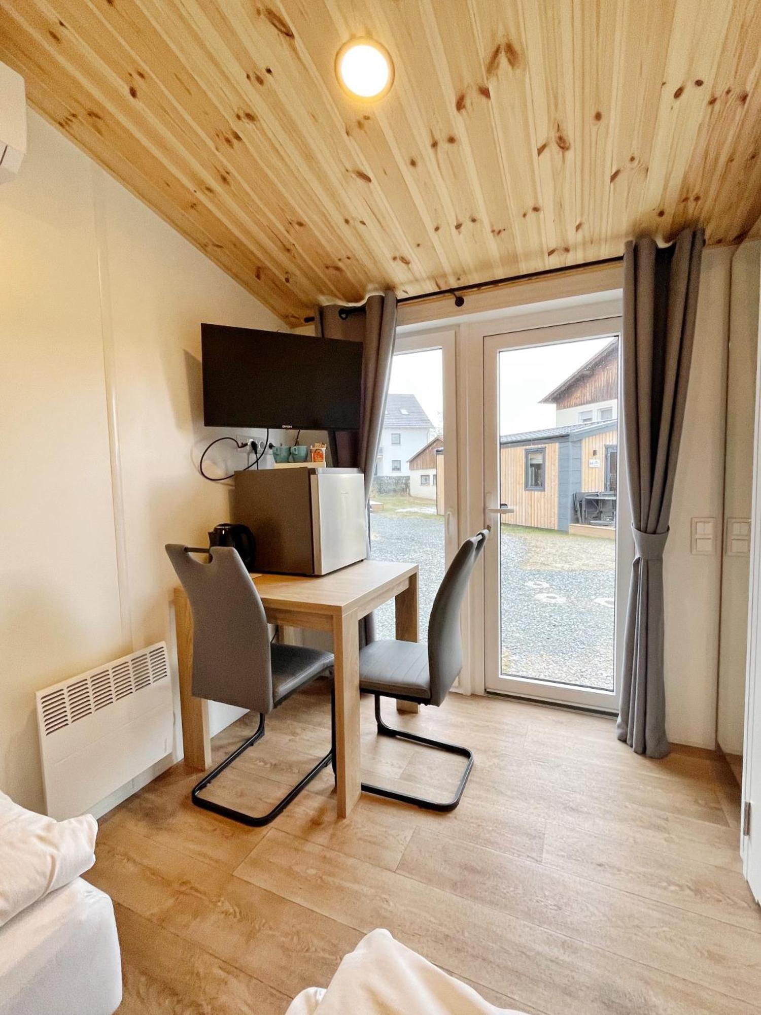 Tinyhaushotel - Campingpark Nabburg Zimmer foto